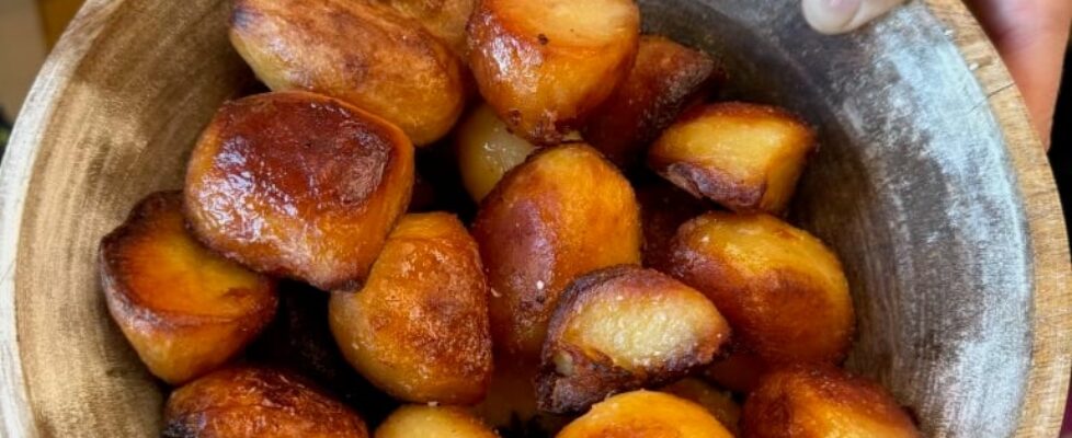 EnglishRoastPotatoes_02.jpeg