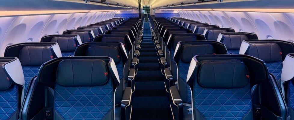 delta-44-first-class-cabin-1.jpeg