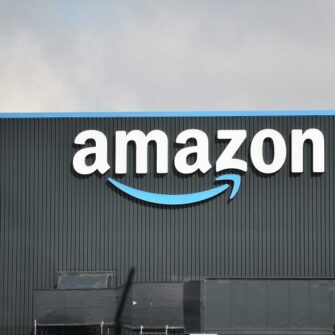 getty-amazon-warehouse-500x500-1.jpg