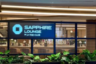 Chase-Sapphire-Lounge-LaGuardia-LGA-37.jpg